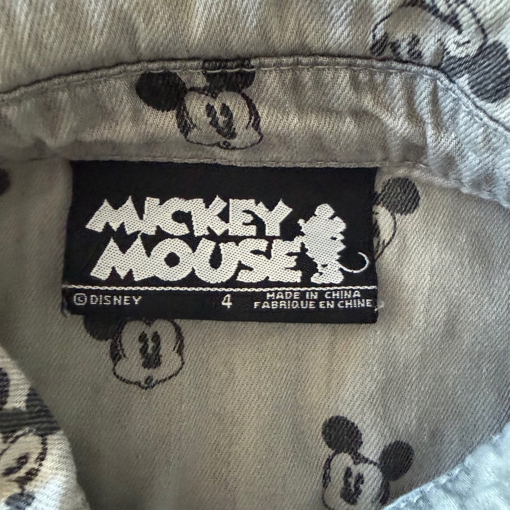 Kids Disney Mickey Mouse Gray Short Sleeve Button Up Shirt Sz 4 classic Mickey - Picture 5 of 7